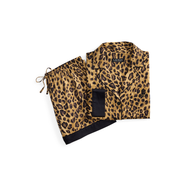 Pijama com boxers em cetineta e leopardo