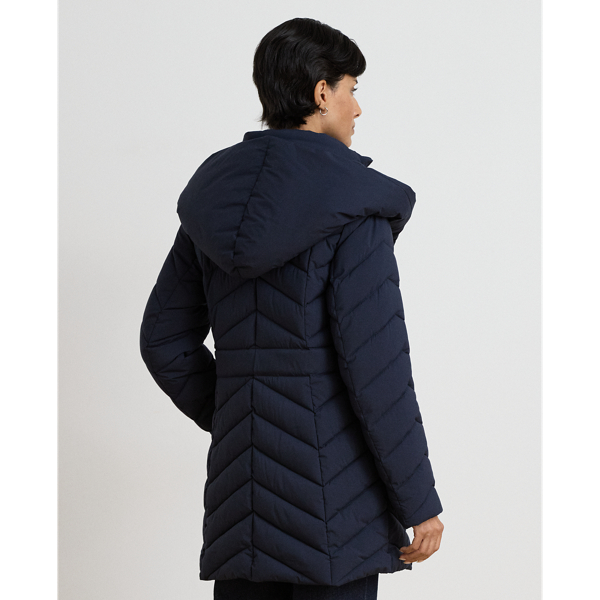 Veste &agrave; capuche matelass&eacute;e col entonnoir Lauren en Marine 5