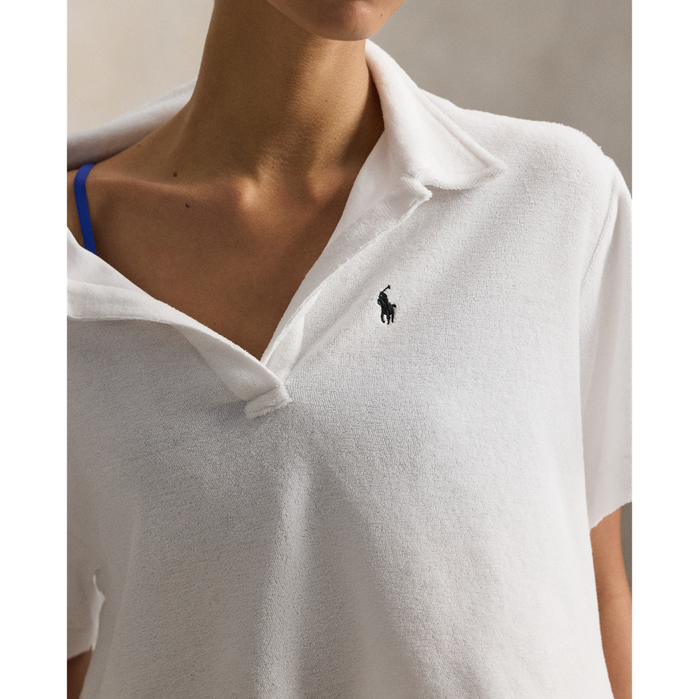 Женские купальники Ralph Lauren Terry Polo Shirt & Short Cover-Up Set, цвет: Белый — фото 3