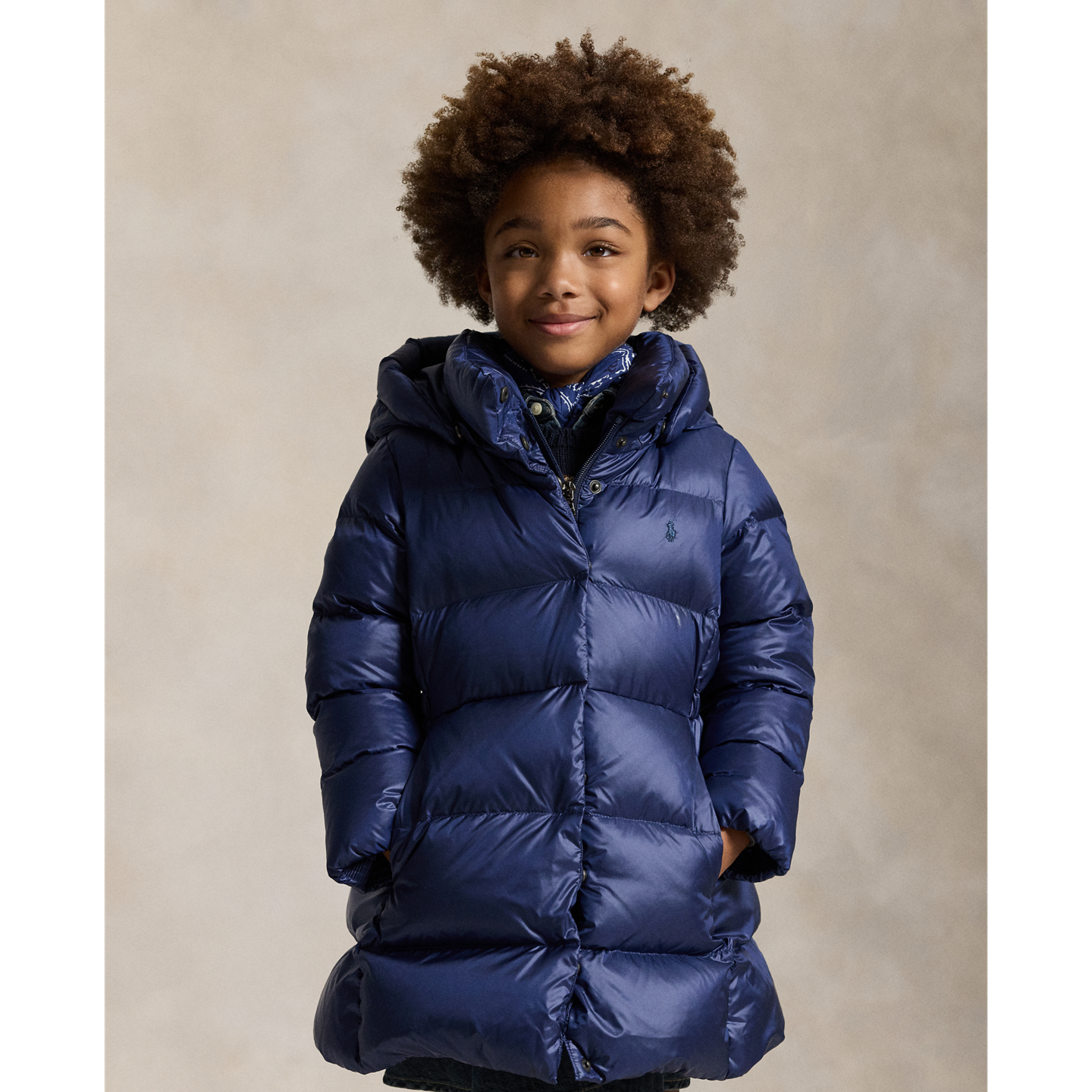Детская куртка Ralph Lauren Down Hooded Long, цвет: Тёмно-синий — фото 2