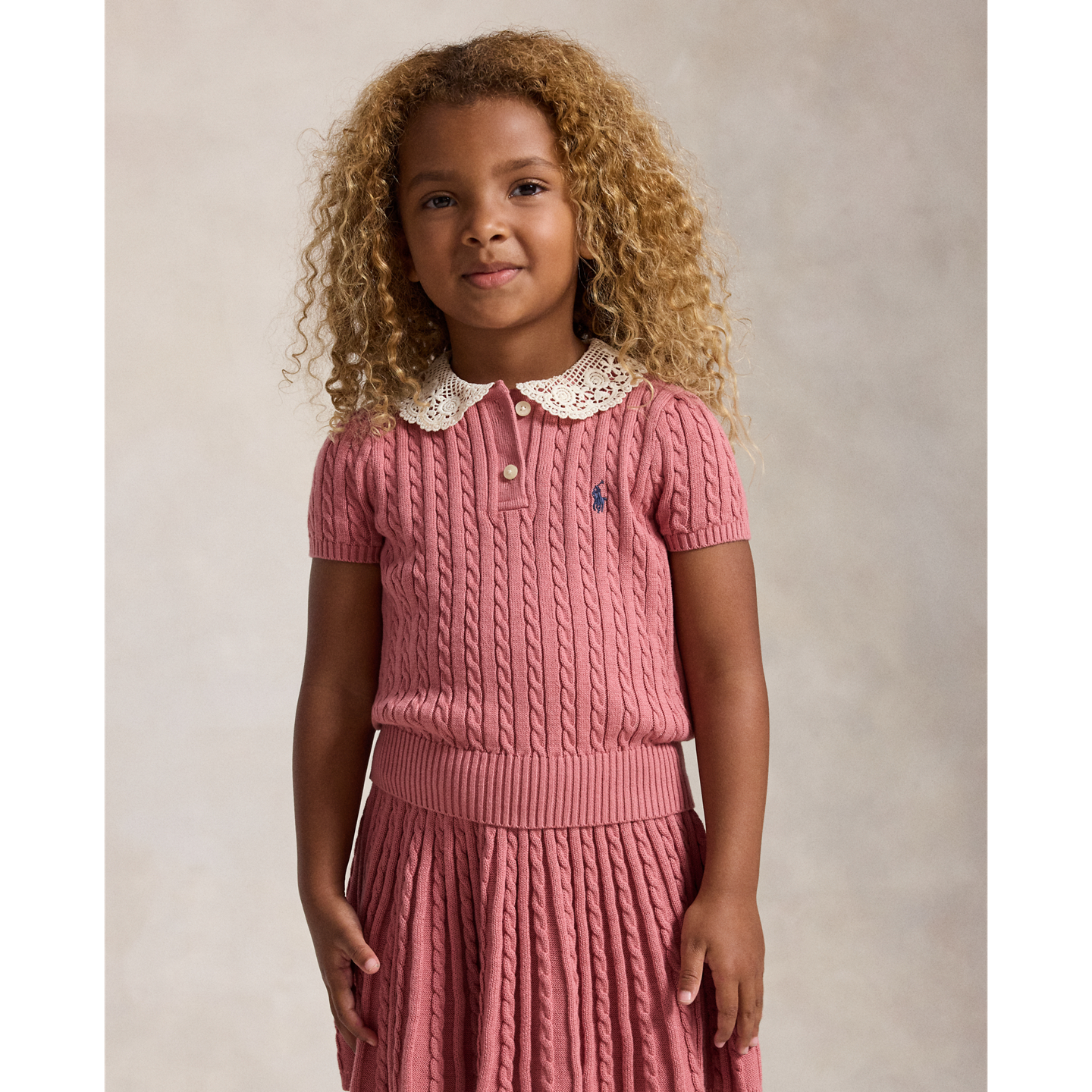 Детские комплекты Ralph Lauren Mini-Cable Cotton Polo Shirt & Skirt, цвет: Холщовый розовый — фото 2