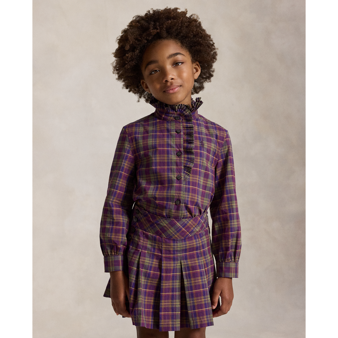 Детская рубашка Ralph Lauren Ruffle-Trim Plaid Cotton Poplin, цвет: Фиолетовый зелёный разноцветный — фото 2