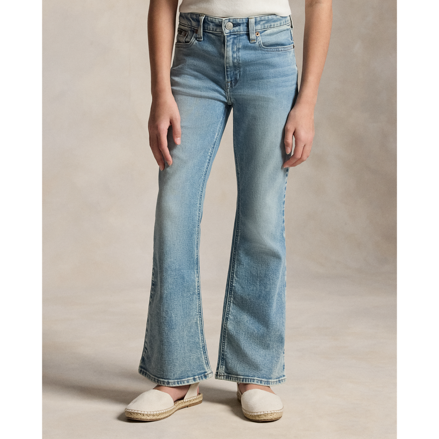 Детские джинсы Ralph Lauren Flared Stretch Denim, цвет: Варёный — фото 2