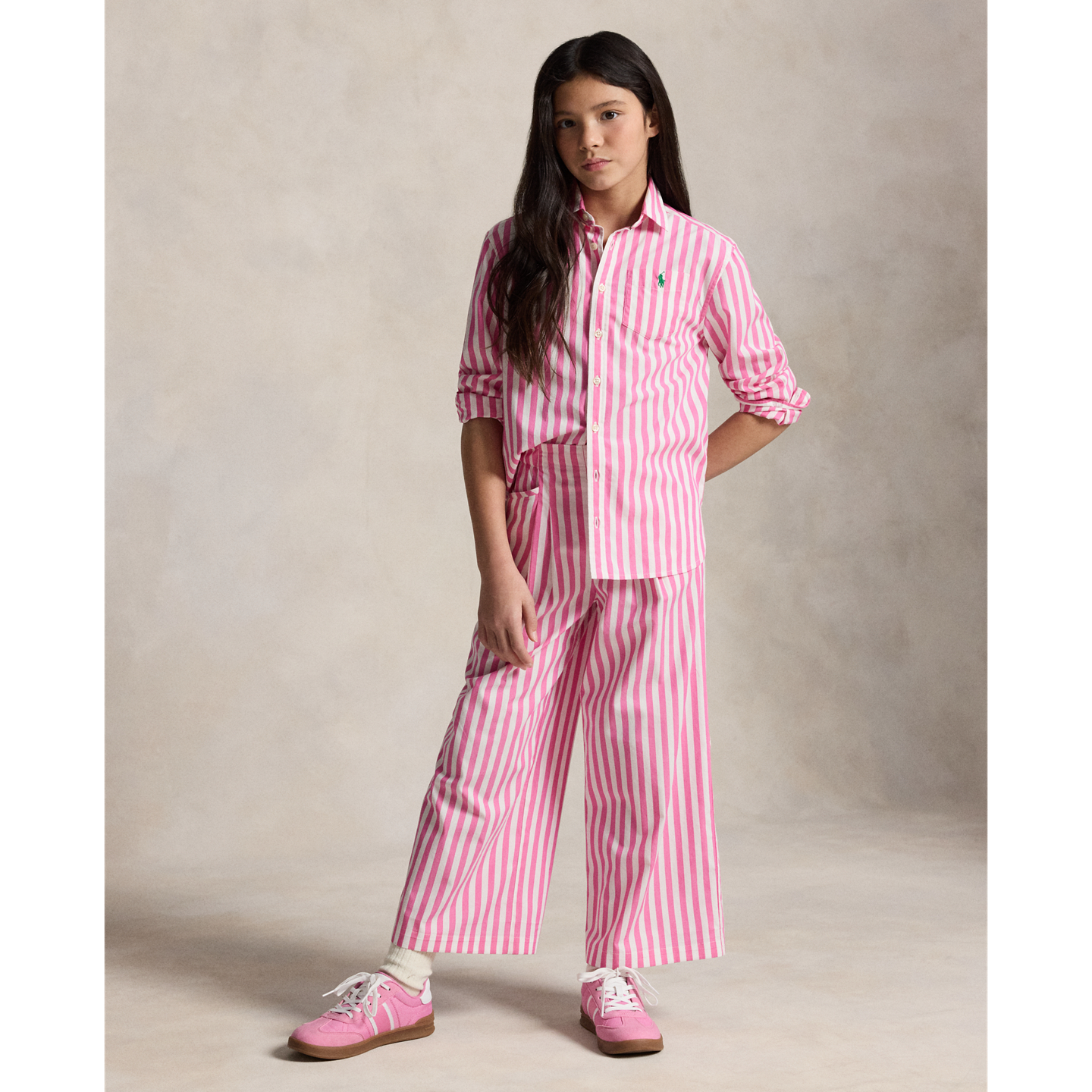 Детская рубашка Ralph Lauren Striped Cotton Poplin Boxy, цвет: Пустынный розовый / Белый — фото 2