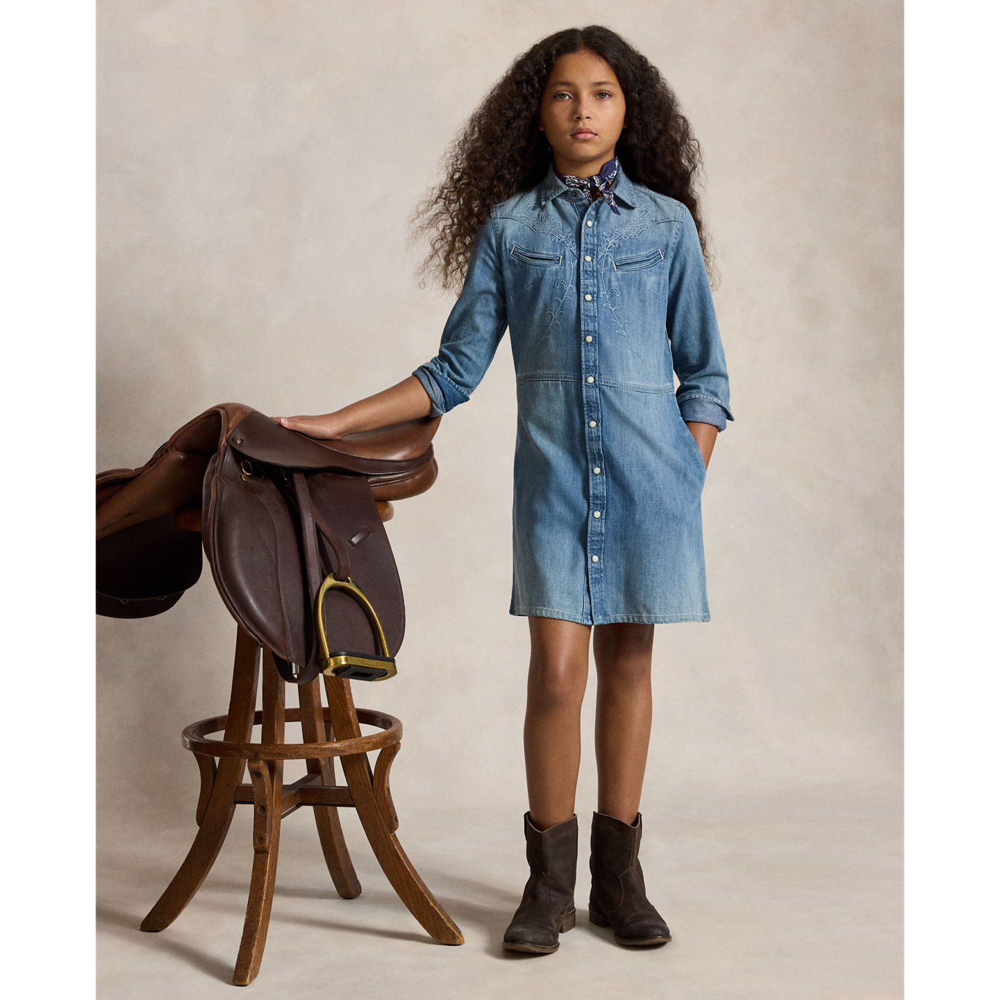 Детское платье Ralph Lauren Indigo Denim Western Shirtdress, цвет: Варёный — фото 5