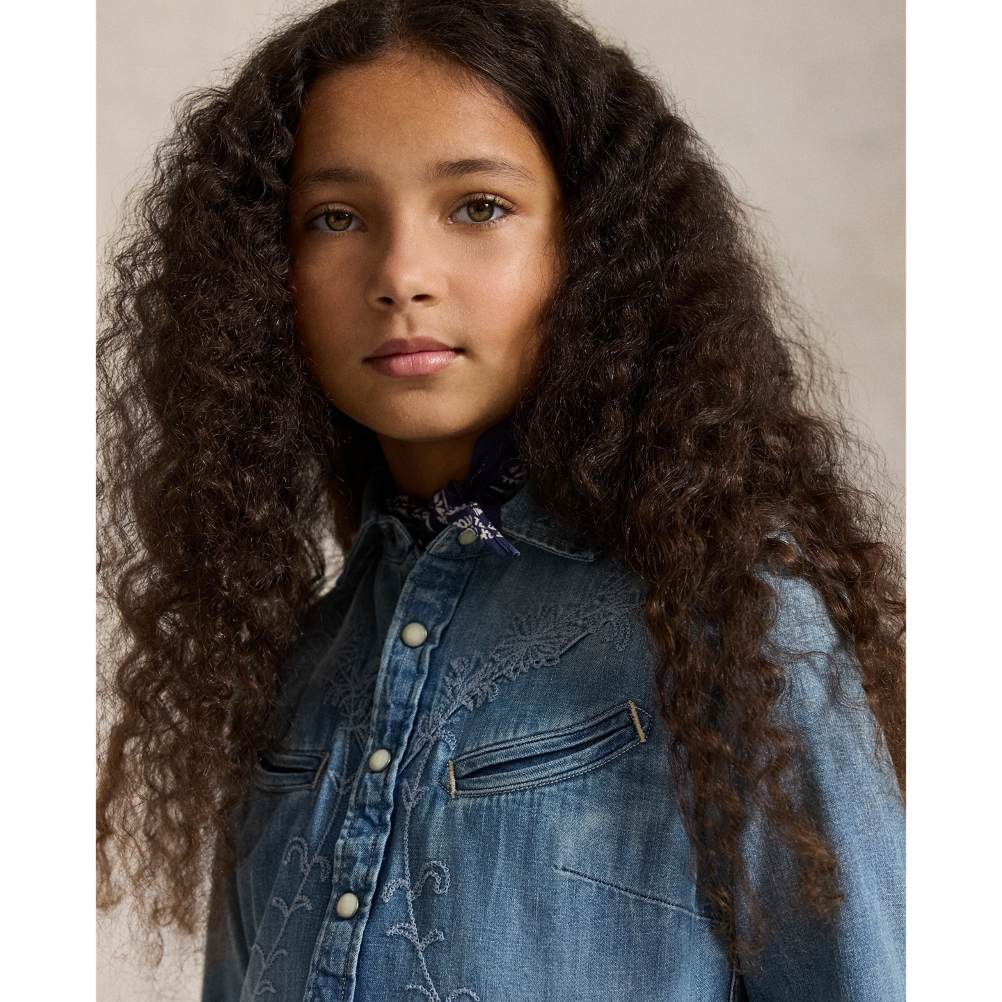 Детское платье Ralph Lauren Indigo Denim Western Shirtdress, цвет: Варёный — фото 3