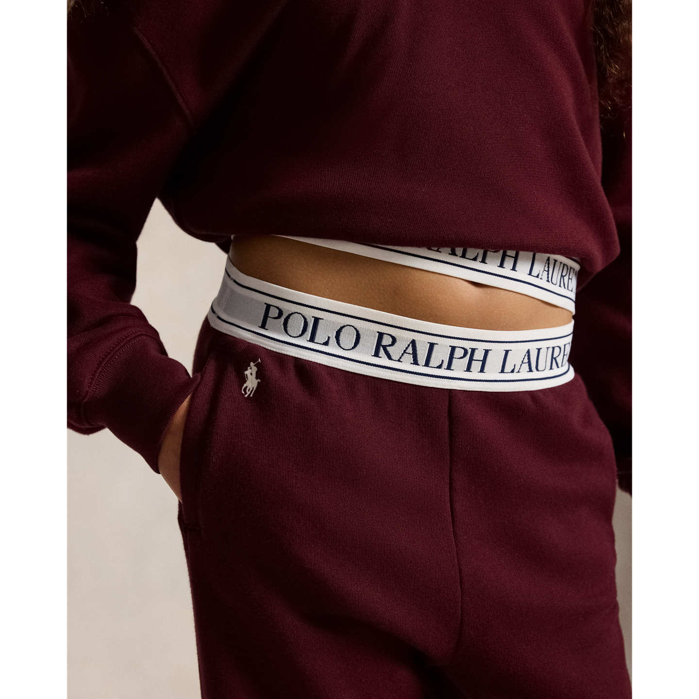 Детские брюки Ralph Lauren Logo French Terry Jogger, цвет: Насыщенный рубиновый — фото 3