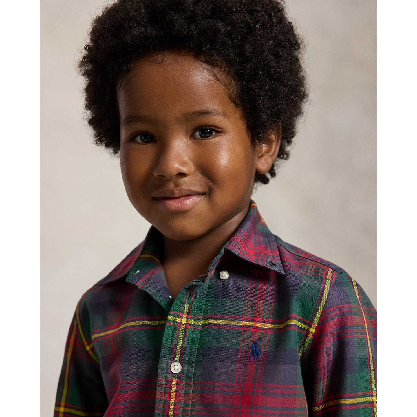 Детская рубашка Ralph Lauren Plaid Cotton Oxford, цвет: Зелёный / Красный разноцветный — фото 3
