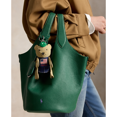 Женский брелок Ralph Lauren Flag Polo Bear Suede-Leather Bag Charm, цвет: Кешью