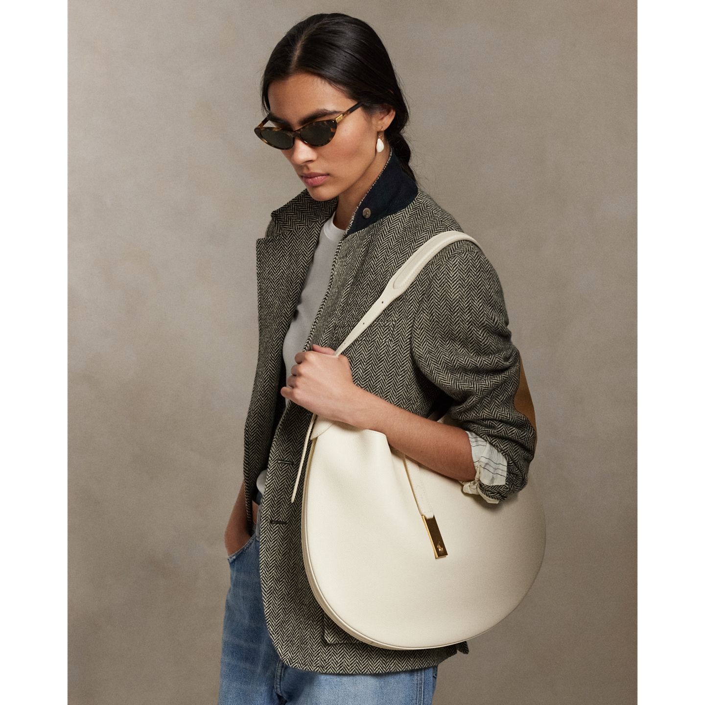 Женская сумка Ralph Lauren Polo ID Leather Large Shoulder, цвет: Слоновая кость — фото 5