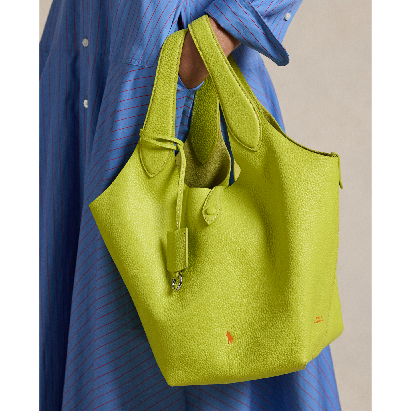 Женские сумки Ralph Lauren Polo Play Leather Tote, цвет: Limeade — фото 5