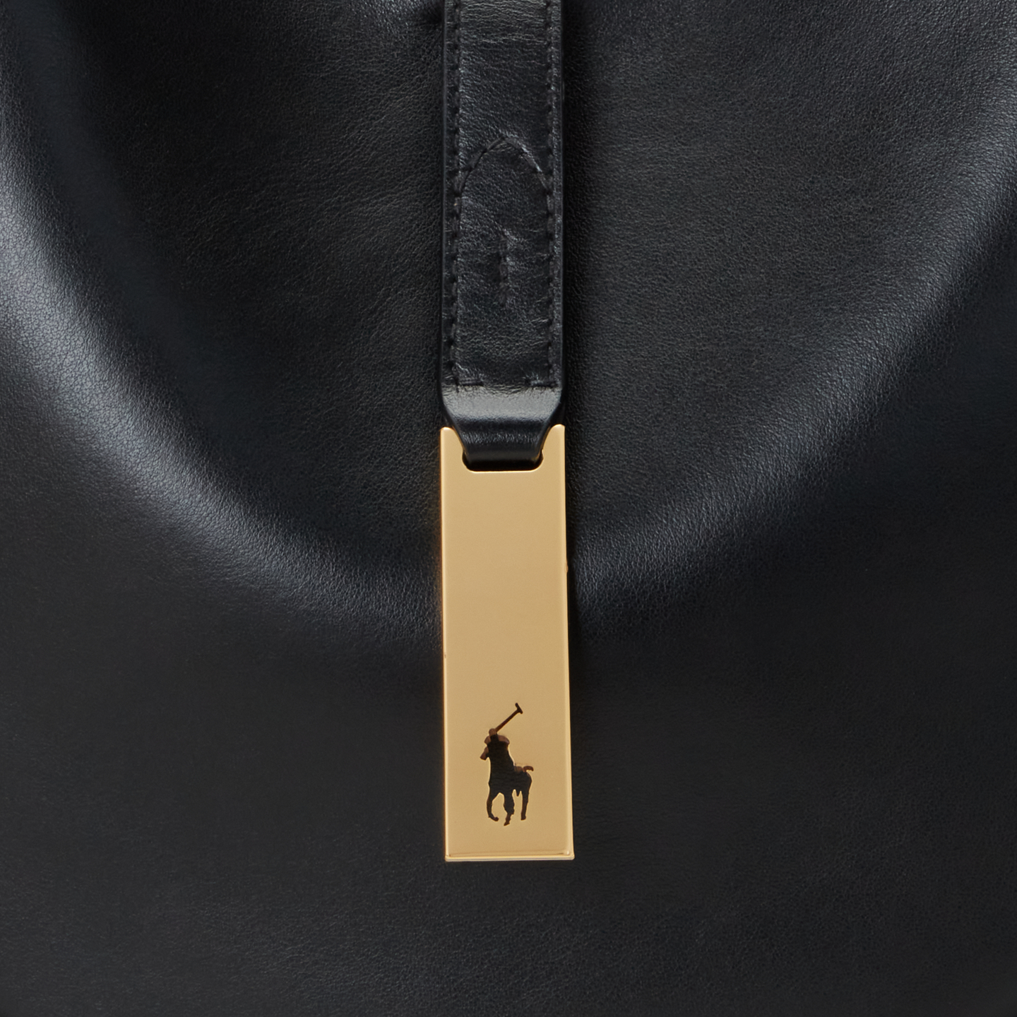 Женская сумка Ralph Lauren Polo ID Leather Small Shoulder, цвет: Чёрный — фото 4