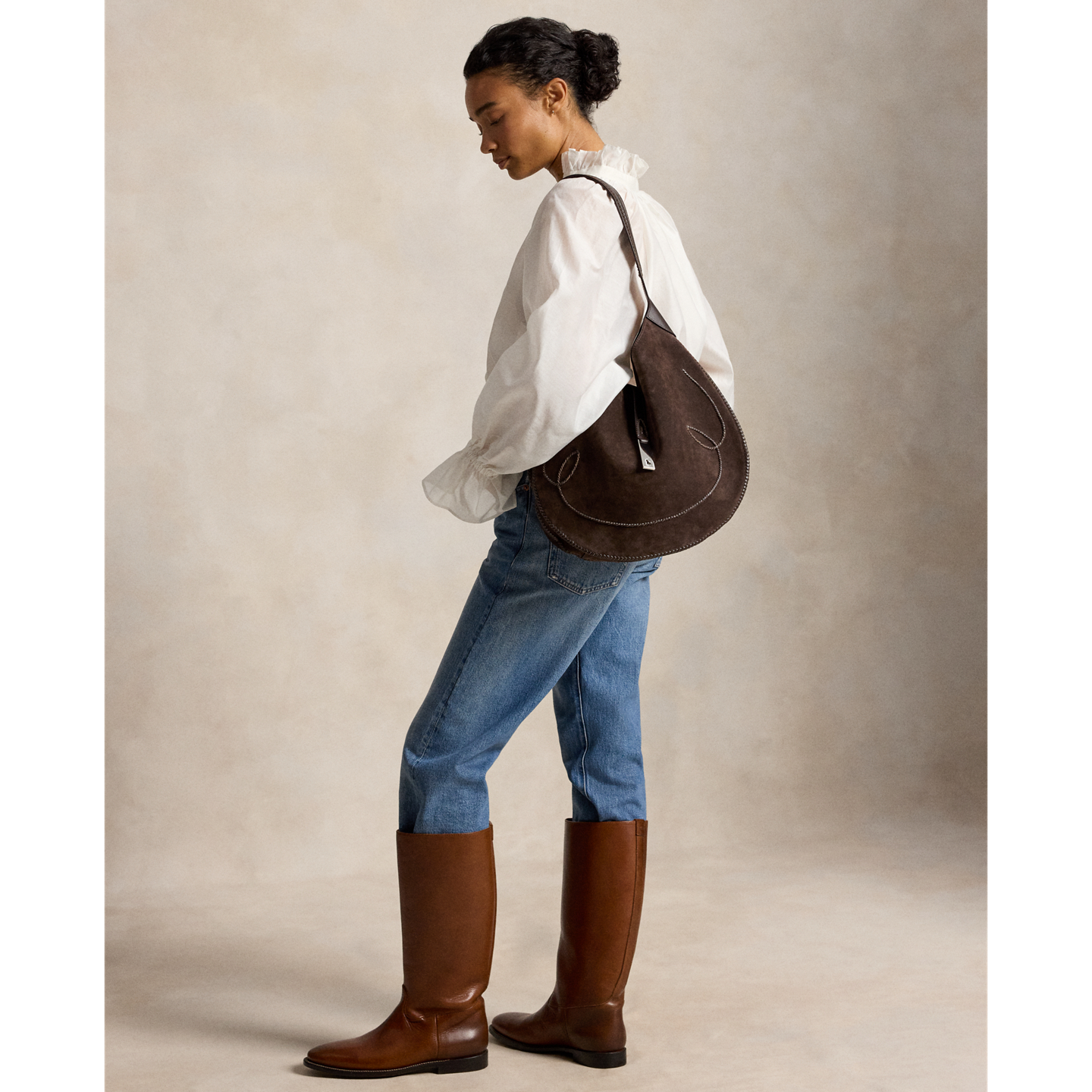 Женская сумка Ralph Lauren Polo ID Suede Western Large Shoulder, цвет: Шоколадный / Табачный — фото 4