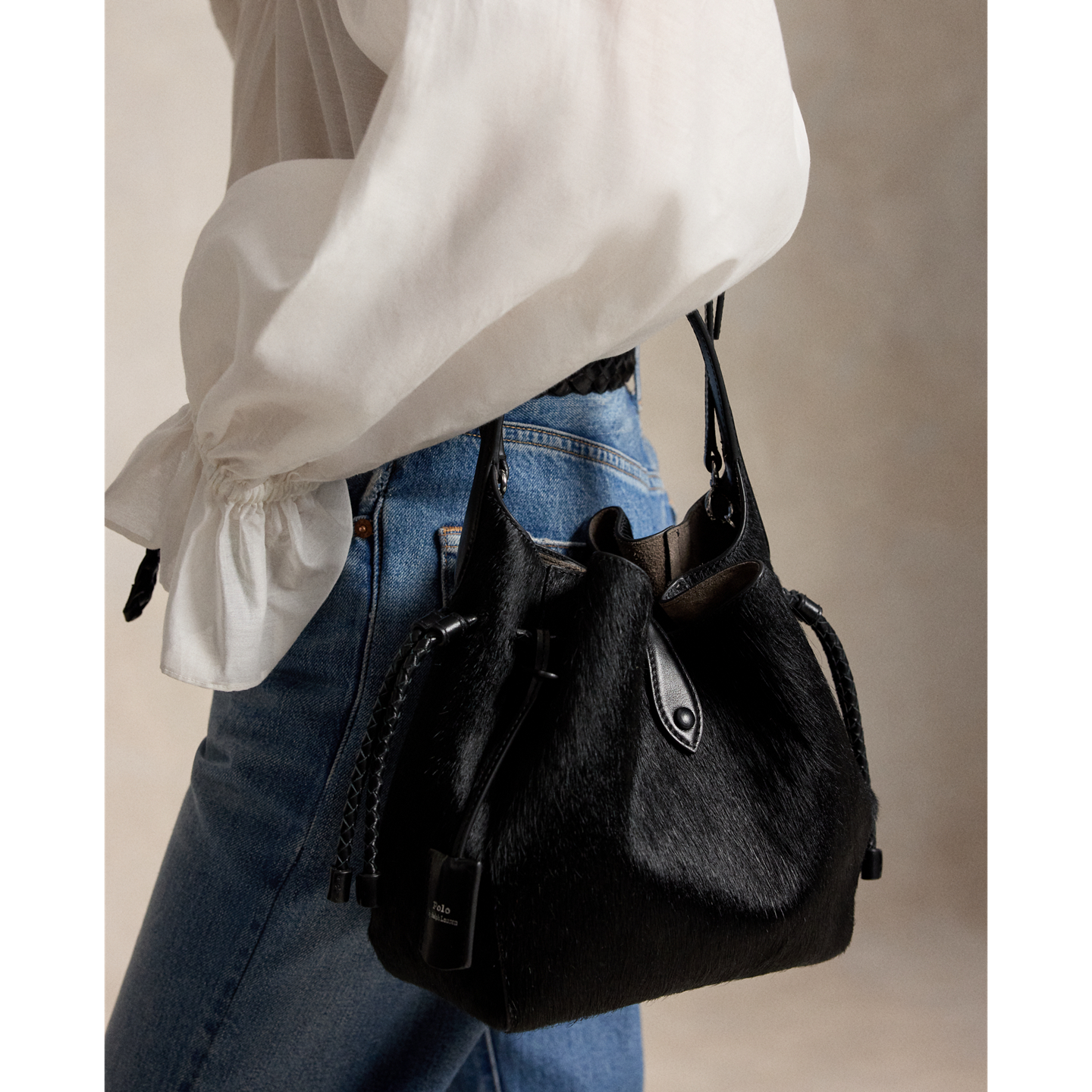 Женская сумка Ralph Lauren Polo Play Haircalf Drawstring, цвет: Чёрный — фото 4