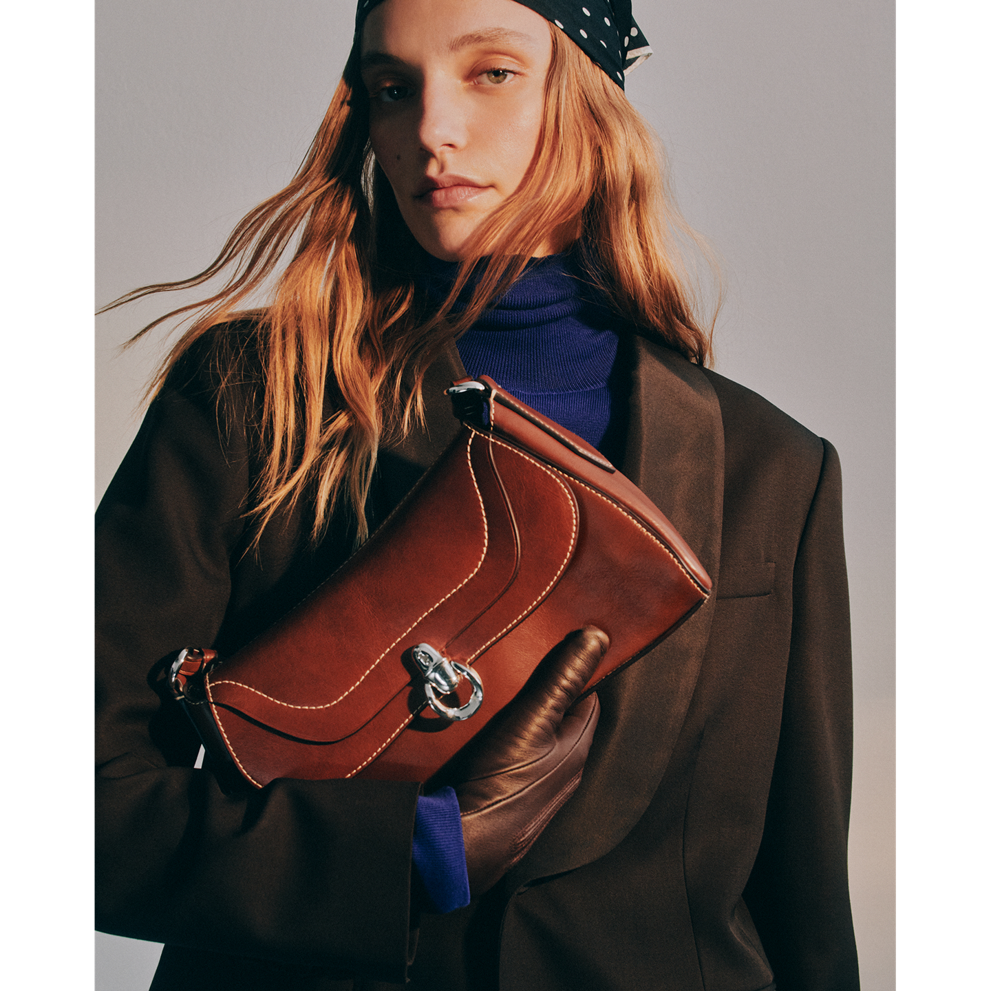 Женская кожаная сумка Ralph Lauren Polo Blaze с верхней ручкой, цвет: Каштановый — фото 5