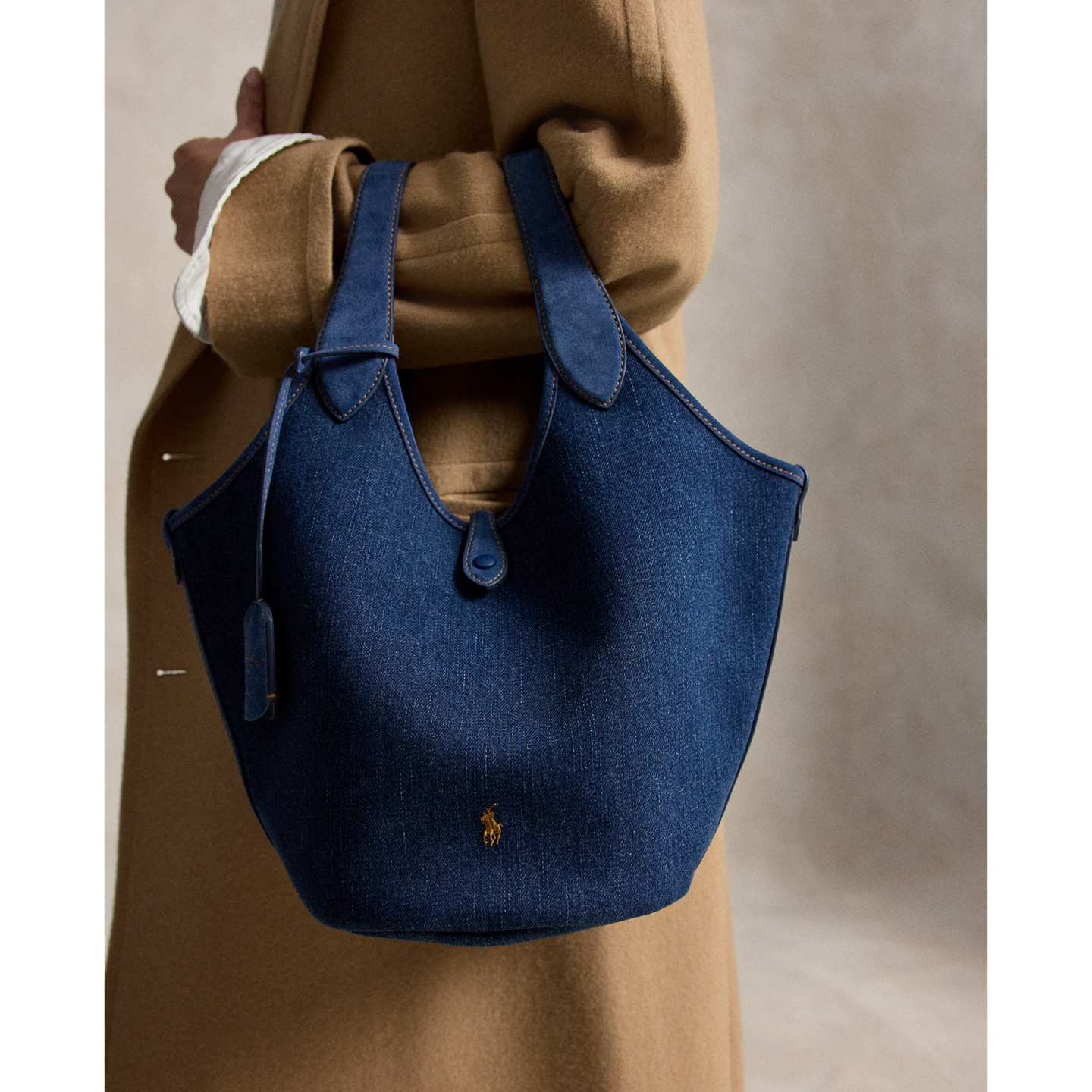Женские сумки Ralph Lauren Polo Play Denim Tote, цвет: Варёный — фото 5