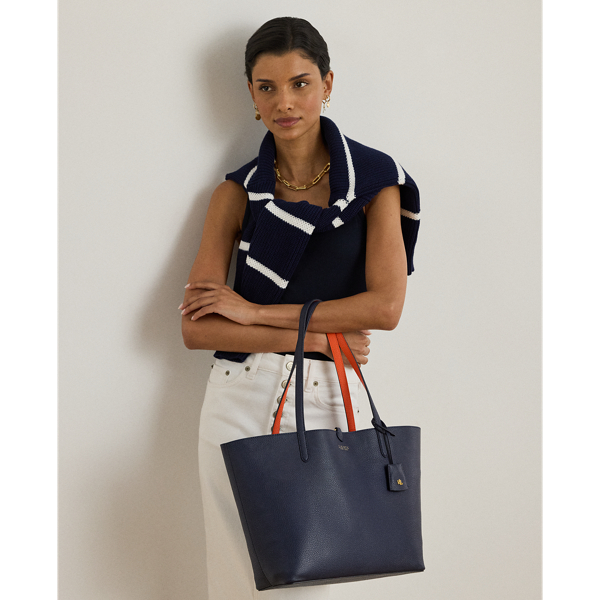 ⭐︎超希少　フルラ　リバーシブル　トートバッグ　レザー　ネイビー　グレー　巾着付き ⭐︎超希少 フルラ リバーシブル トートバッグ レザー ネイビー グレー