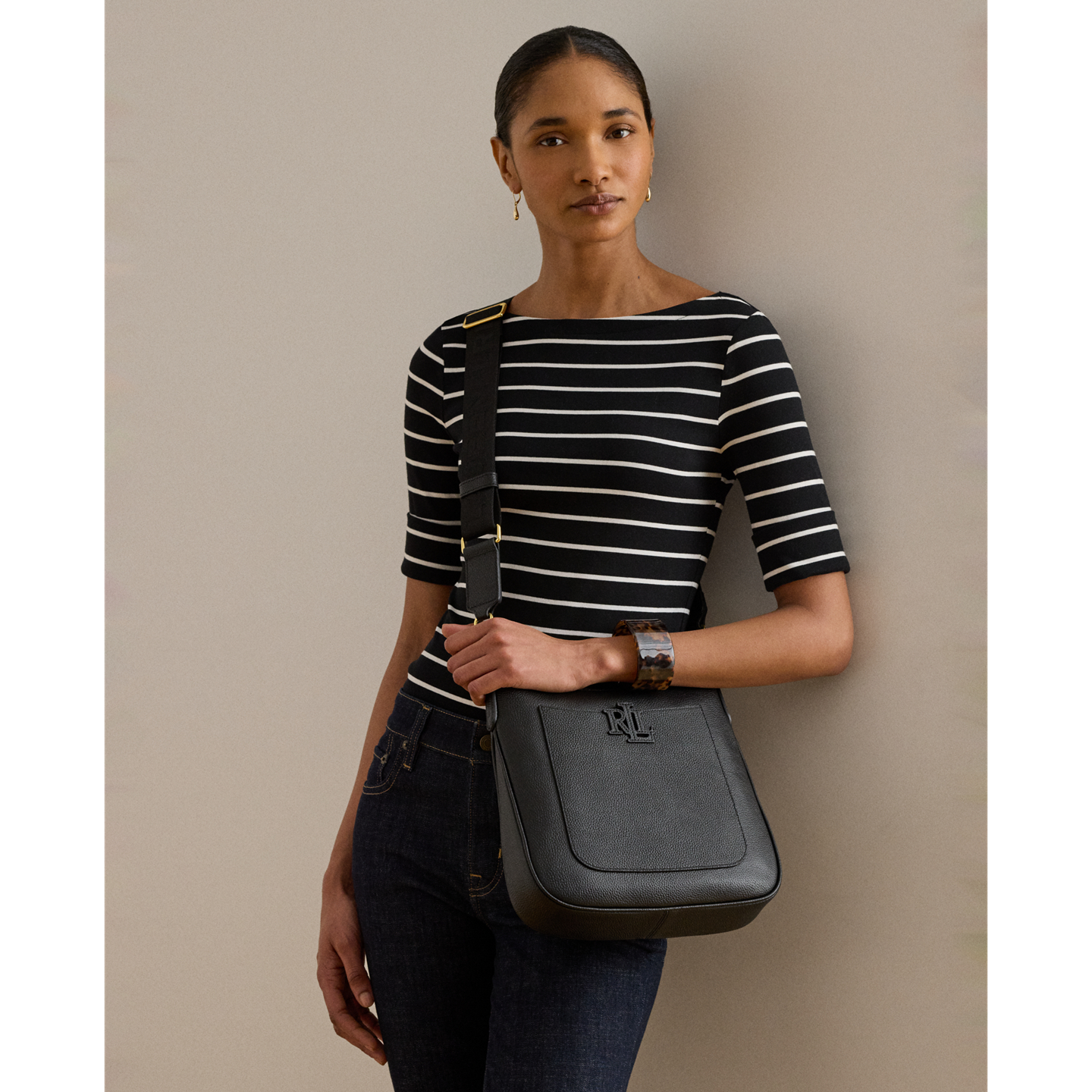 Женская сумка Ralph Lauren Pebbled Leather Large Cameryn Crossbody, цвет: Чёрный — фото 4