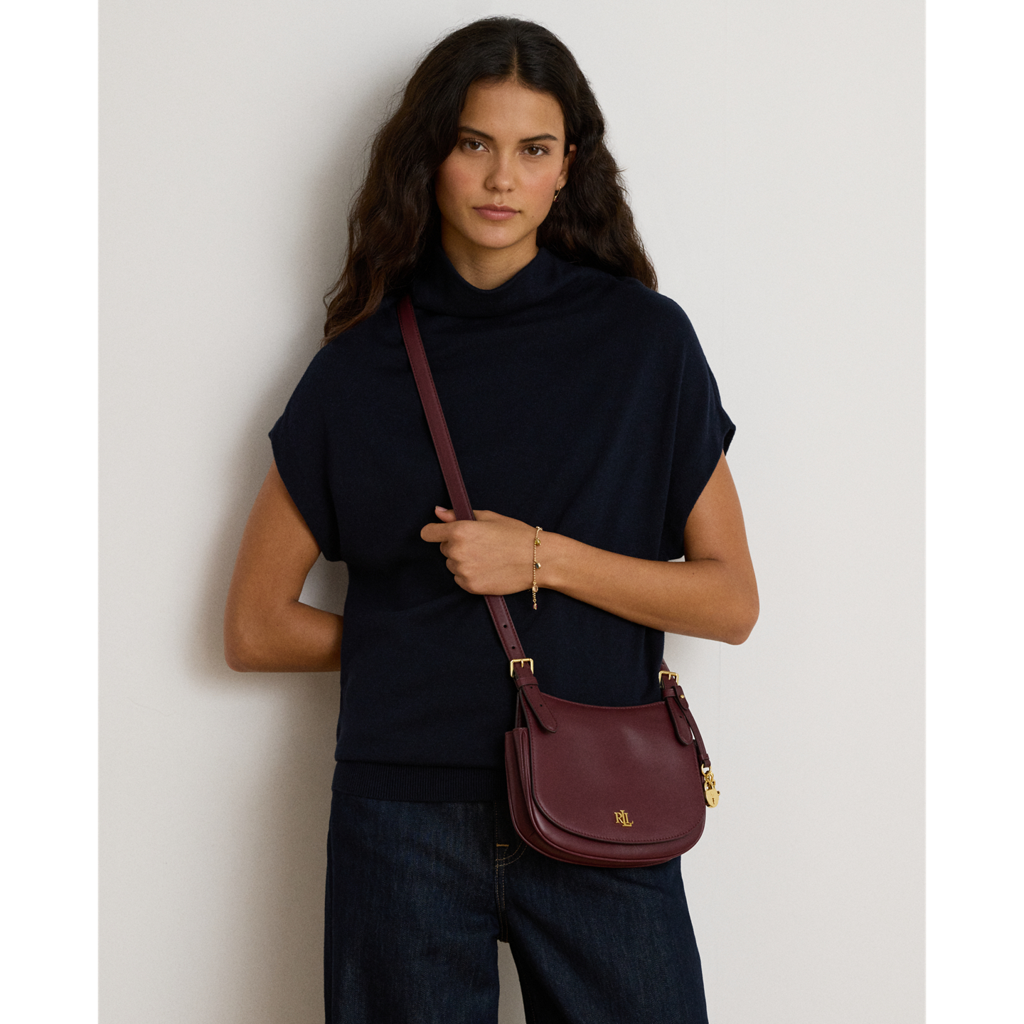 Женская сумка Ralph Lauren Leather Medium Marcy Crossbody, цвет: Тёмный гранатовый — фото 6
