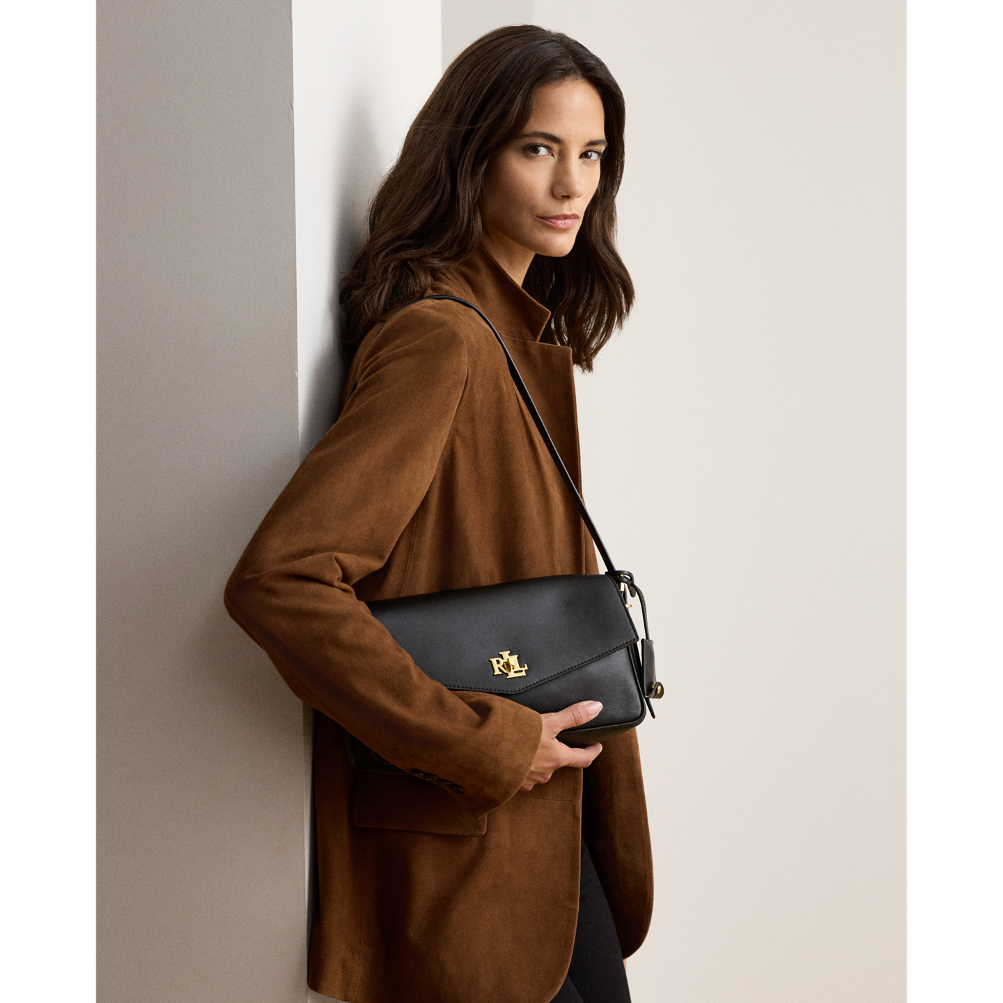 Женская сумка Ralph Lauren Nappa Leather Medium Farrah Shoulder, цвет: Чёрный — фото 4
