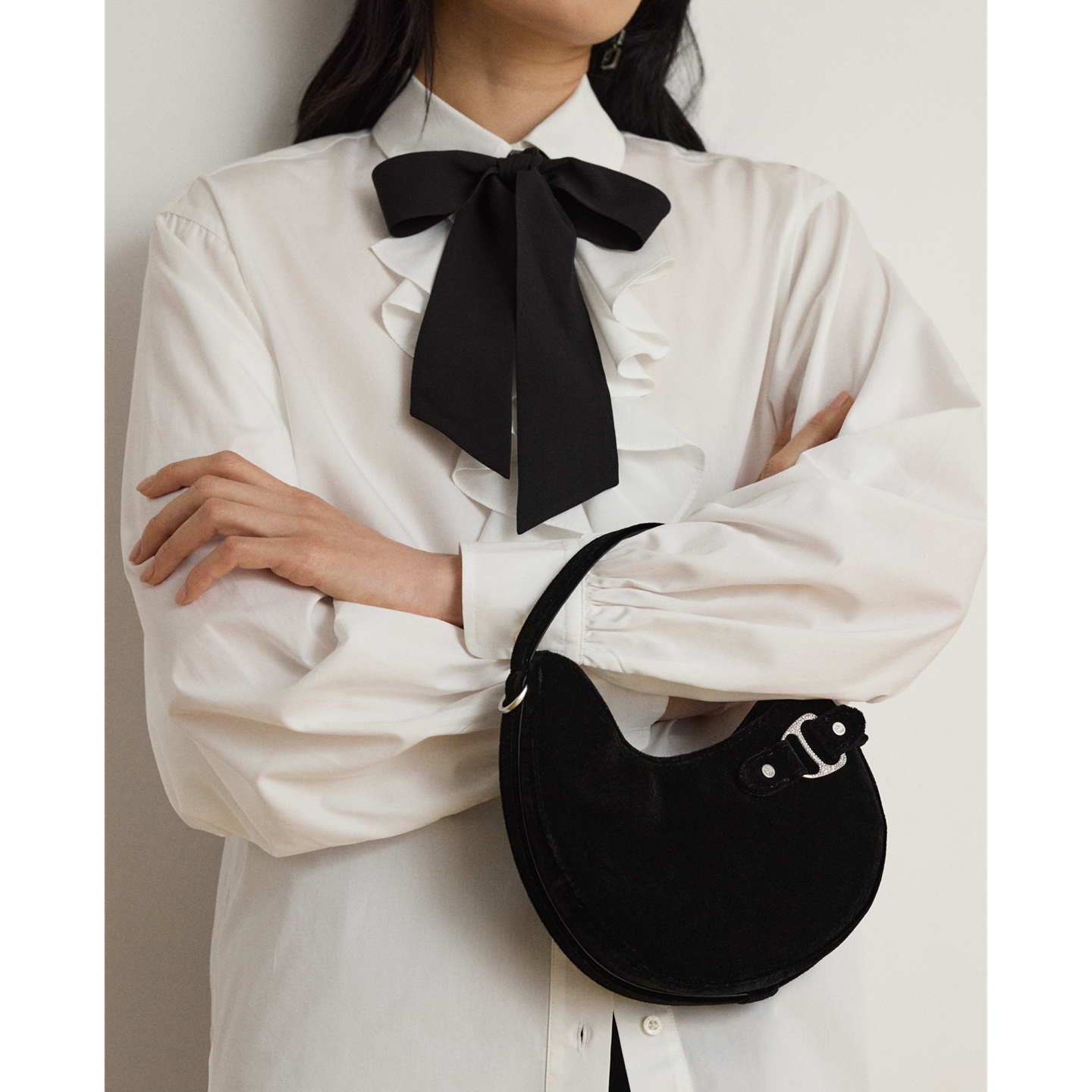 Женская сумка Ralph Lauren Velvet Small Tasha Crossbody, цвет: Чёрный — фото 5
