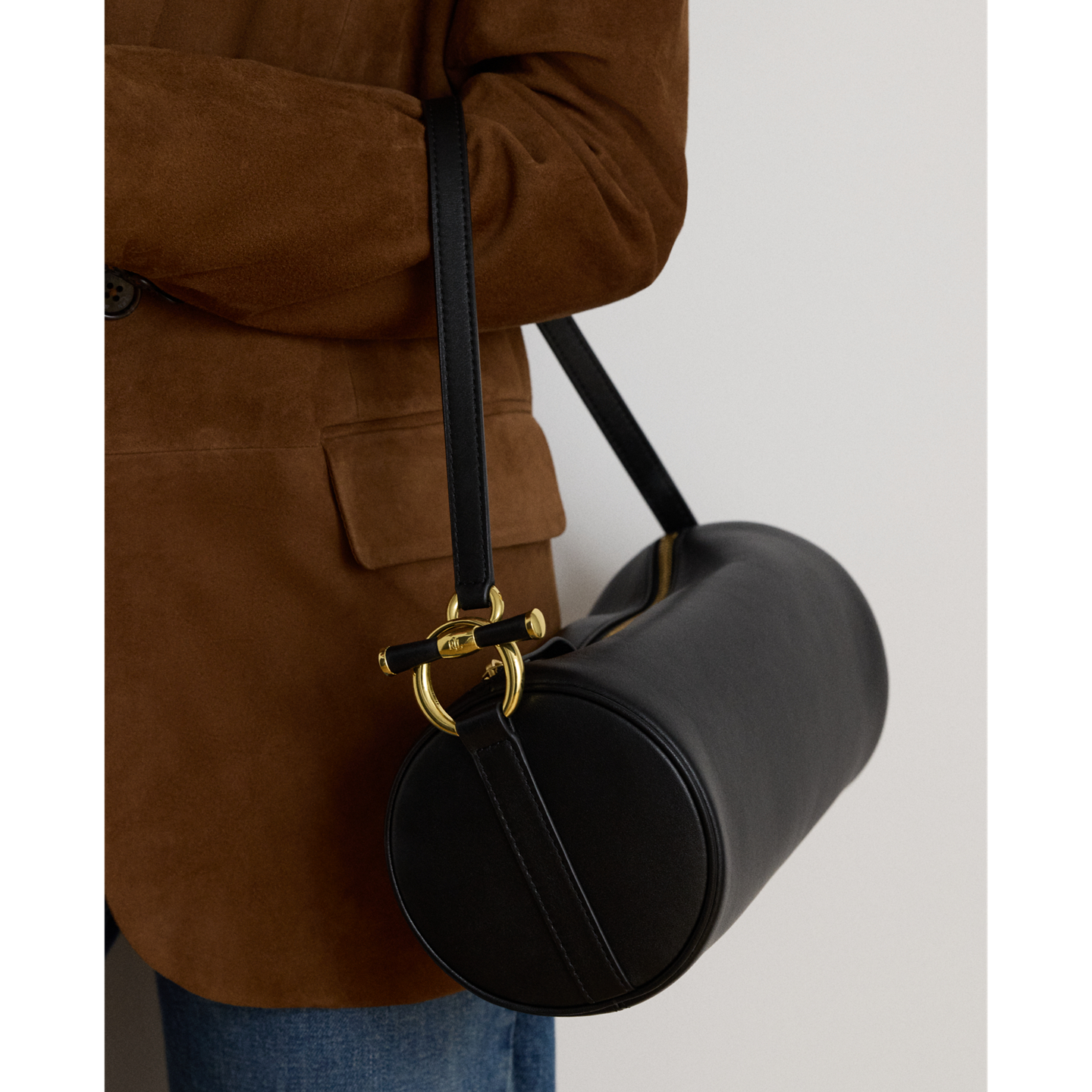 Женская сумка Ralph Lauren Nappa Leather Medium Blaike Barrel, цвет: Чёрный — фото 4
