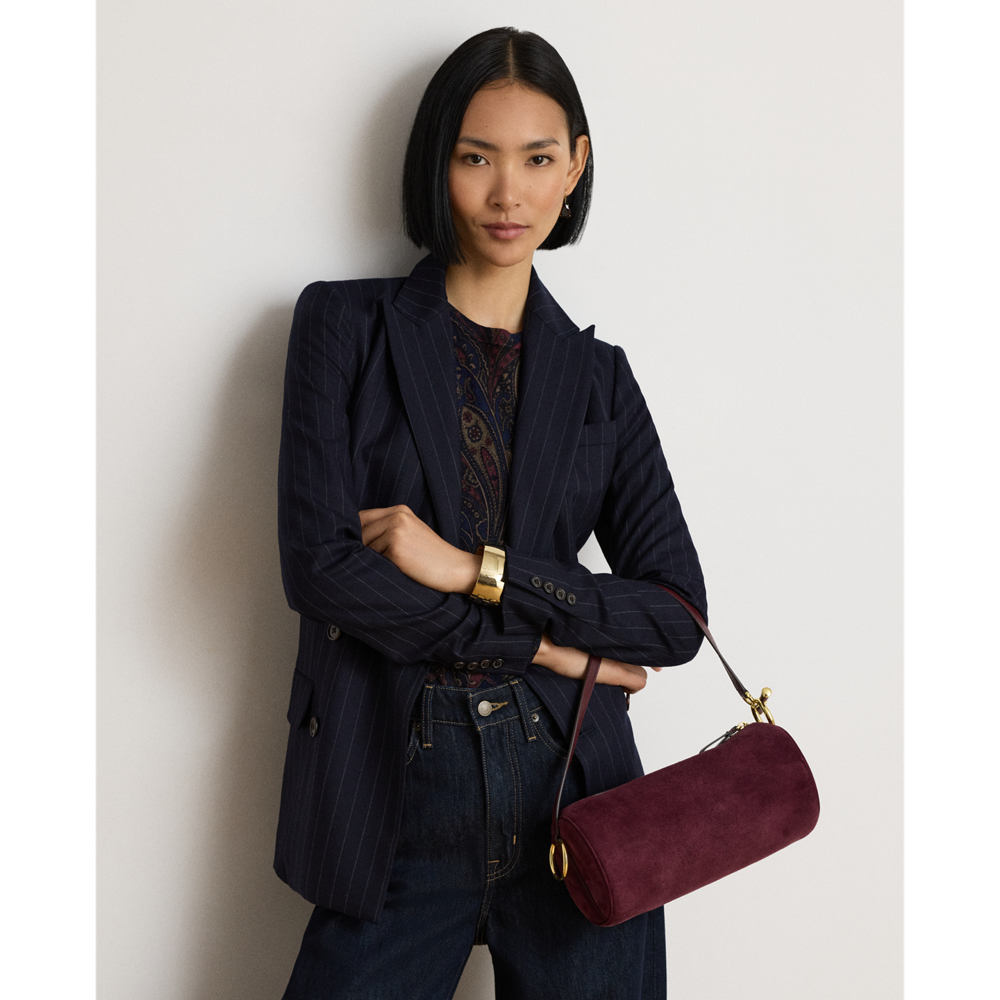 Женская сумка Ralph Lauren Sheep-Suede Medium Blaike Barrel, цвет: Тёмный гранатовый — фото 4