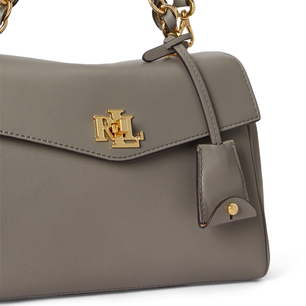 Kleine Beuteltasche Farrah mit Kette