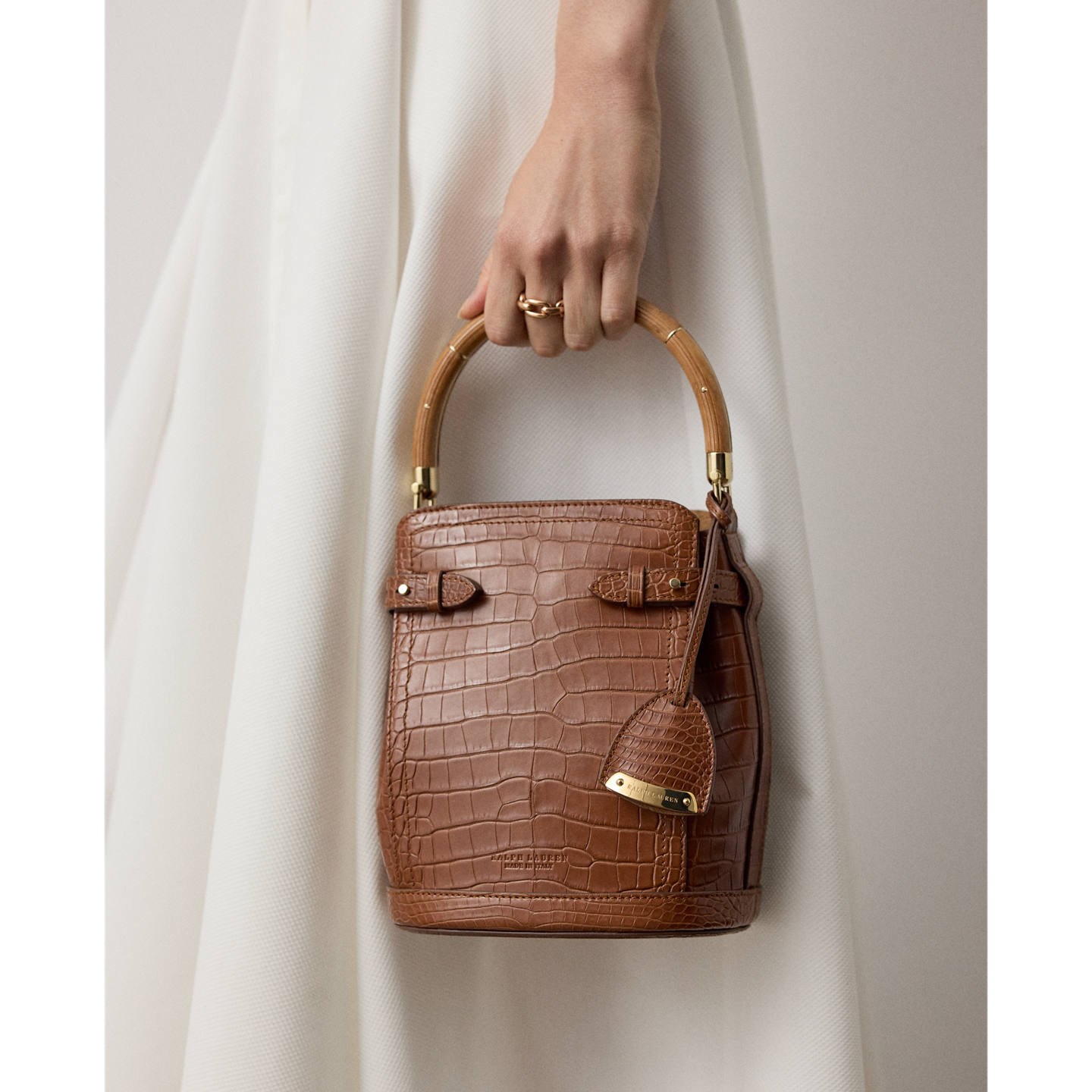 Женская сумка Ralph Lauren The Ralph Alligator Small Bucket, цвет: Медовый — фото 5