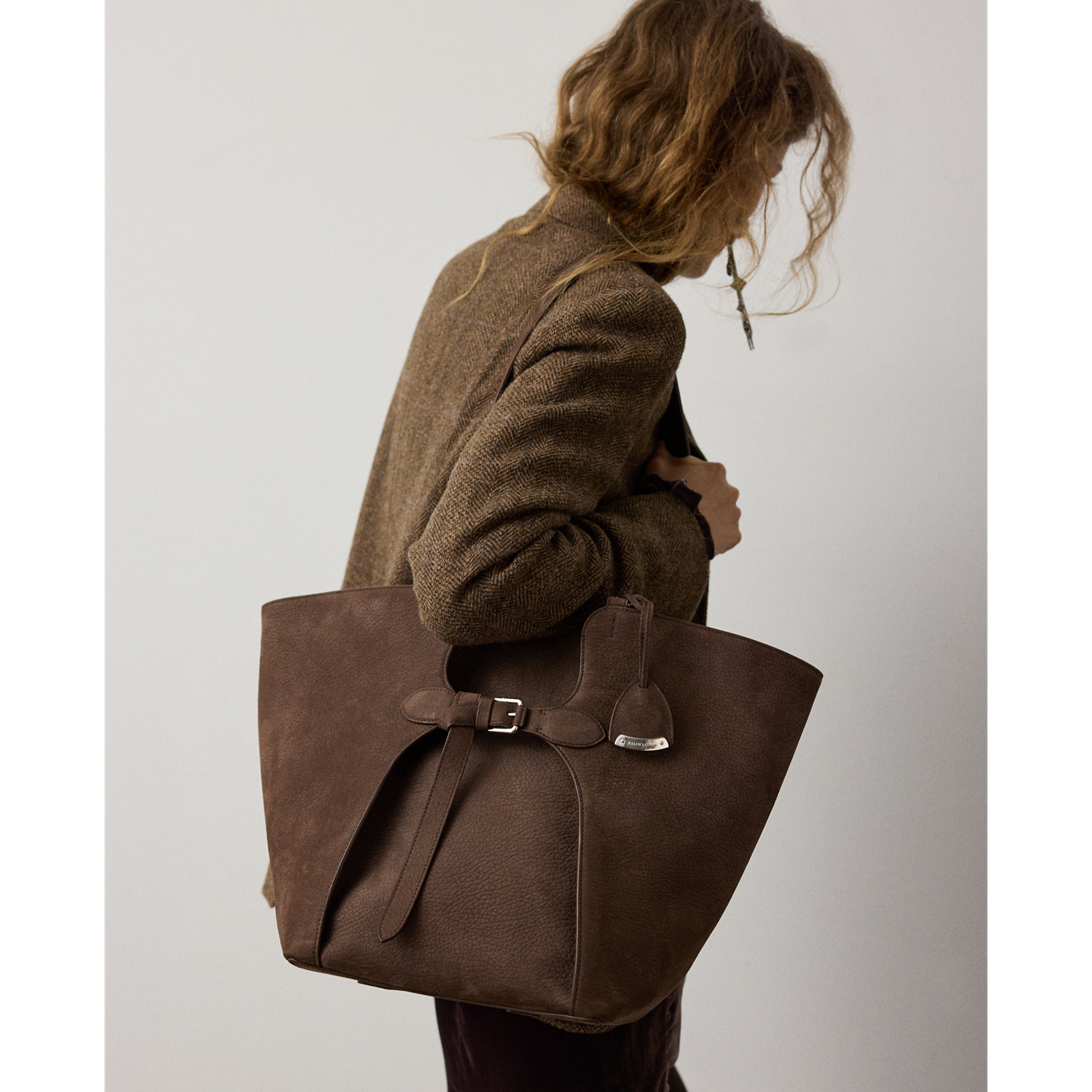 Женская сумка Ralph Lauren The Ralph Nubuck Pebbled Large Tote, цвет: Светло-коричневый — фото 6