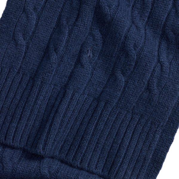 Cable-Knit Cashmere Scarf