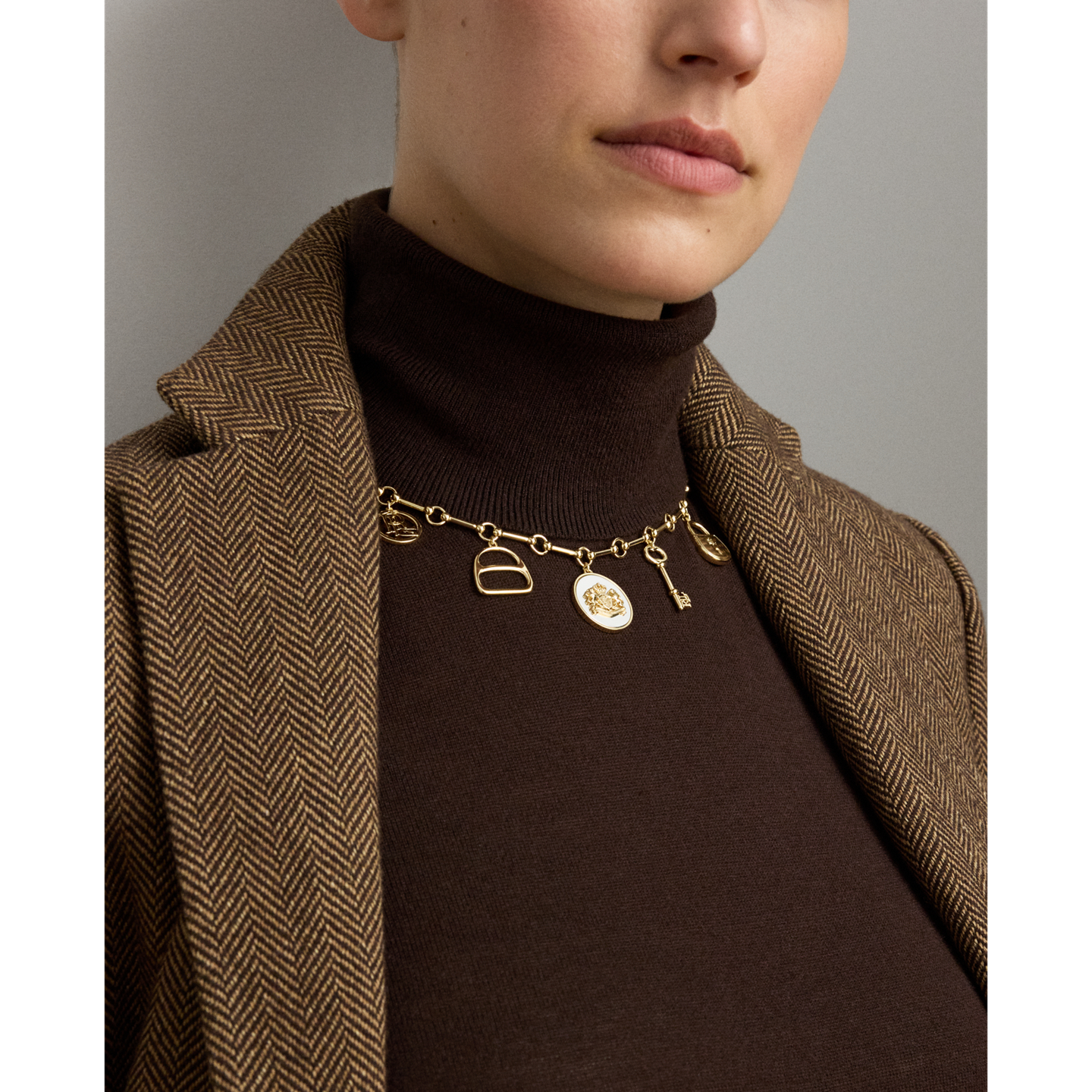Женское колье Ralph Lauren Gold-Plated Charm, цвет: Двухцветный — фото 2