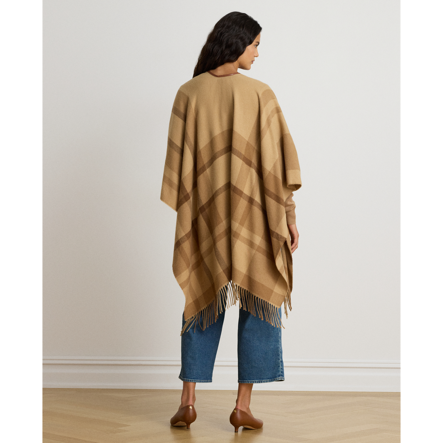 Ralph Lauren Plaid Fringe-Trim Ruana, цвет: Верблюжий разноцветный — фото 2