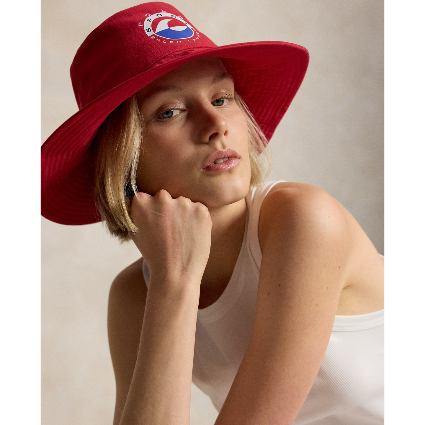 Женская панама Ralph Lauren Graphic Logo Cotton Bucket Hat, цвет: Красный — фото 3