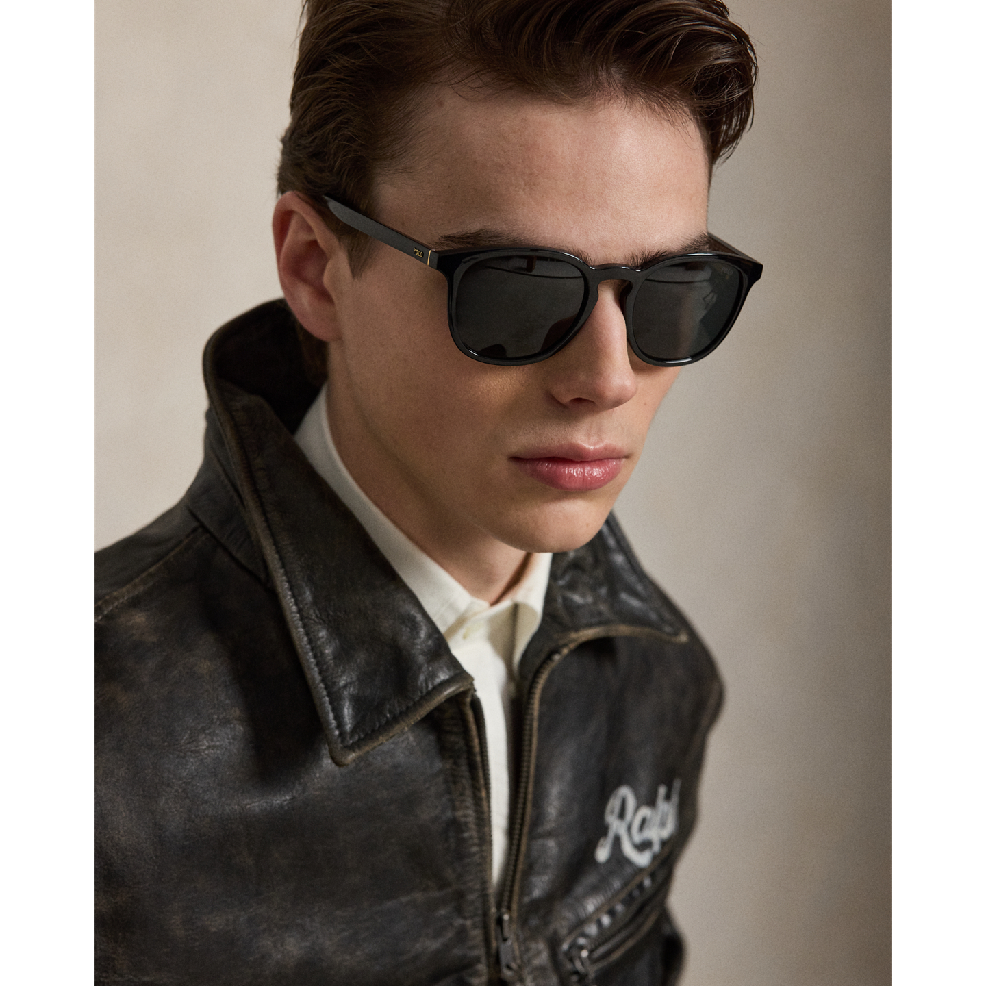 Мужские солнцезащитные очки Ralph Lauren Heritage Performance Round Sunglasses, цвет: Блестящий чёрный — фото 3