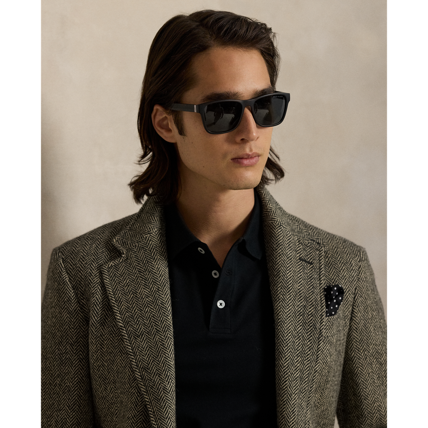 Мужские солнцезащитные очки Ralph Lauren Striped-Temple Square Sunglasses, цвет: Матовый чёрный — фото 3