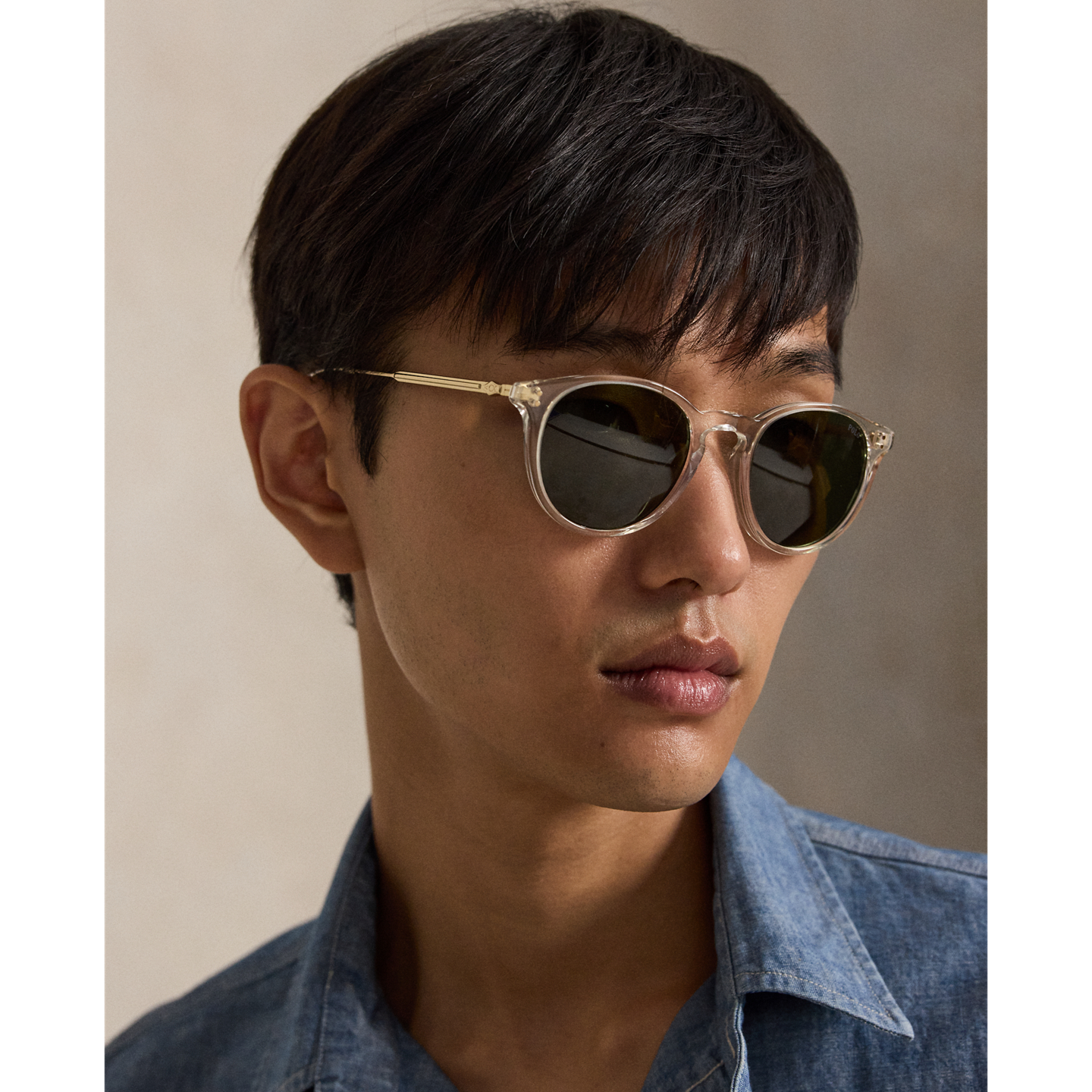 Мужские солнцезащитные очки Ralph Lauren Pen-Temple Round Sunglasses, цвет: Блестящий прозрачный жёлтый — фото 3