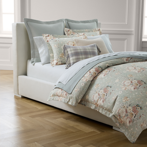 Gwynne Comforter Set