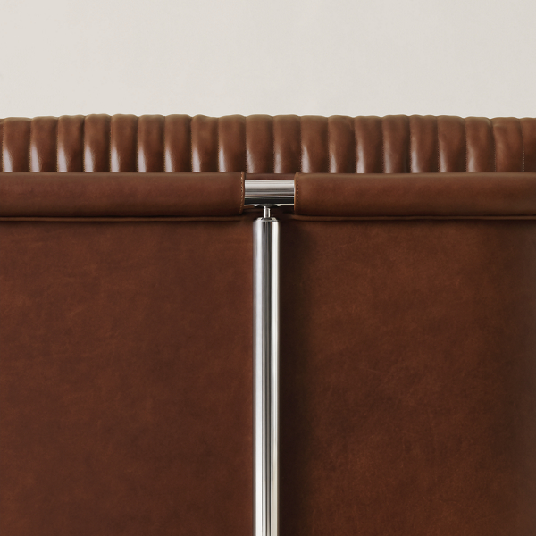 Tournament Right-Arm Three-Seat Sofa