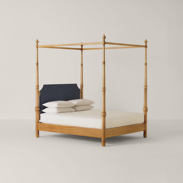 Saddlebrook Bed