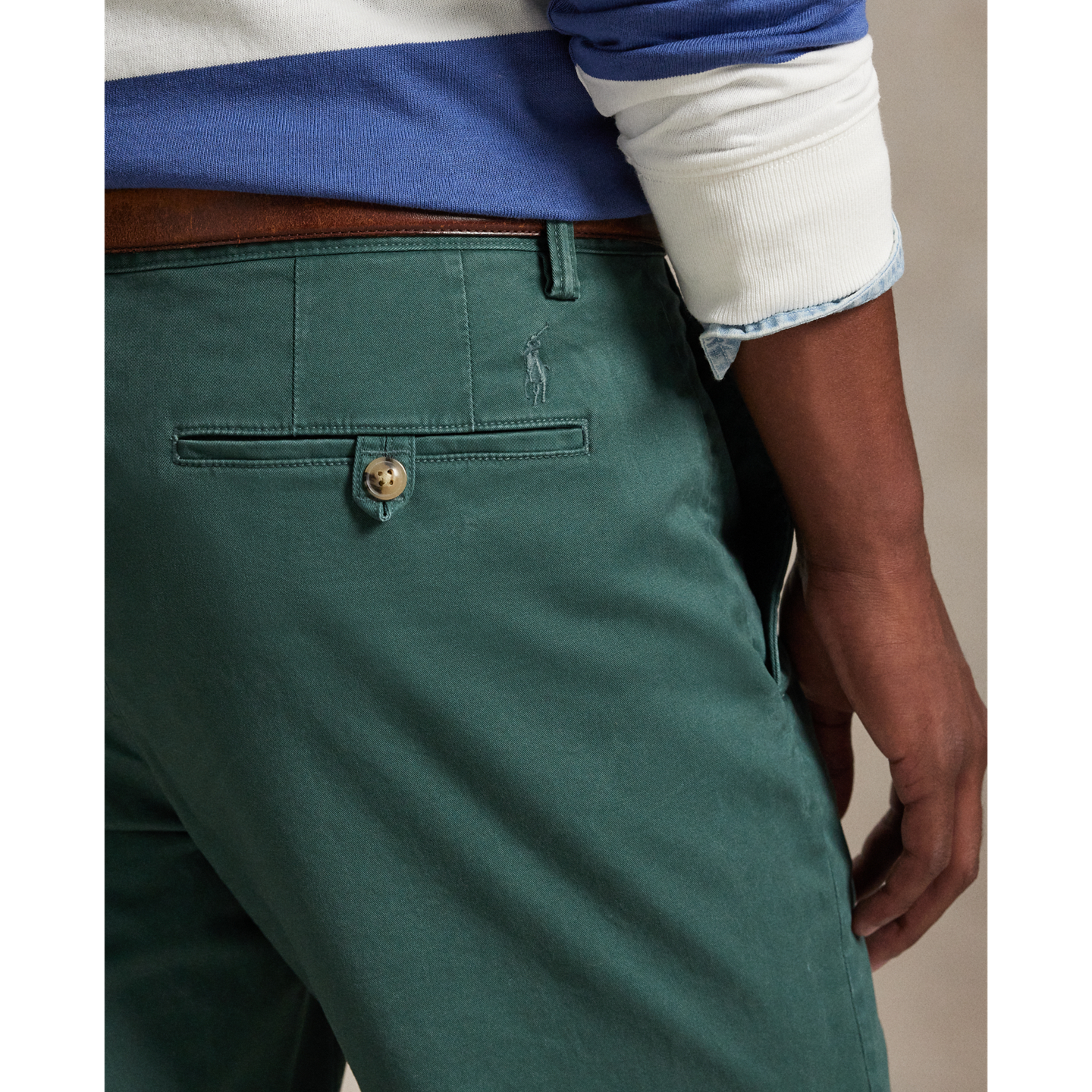 Мужские брюки Ralph Lauren Washed Stretch Chino – All Fits, цвет: Зелёный — фото 3