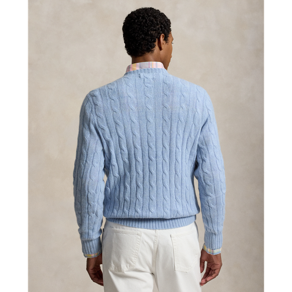 The Iconic Cable-Knit Cashmere Jumper