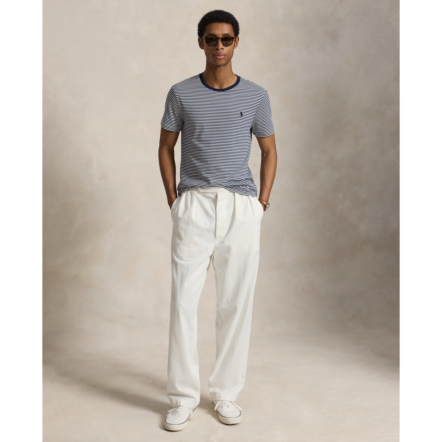 Мужская футболка Ralph Lauren Custom Slim Fit Soft Cotton, цвет: Тёмно-синий / Белый — фото 1