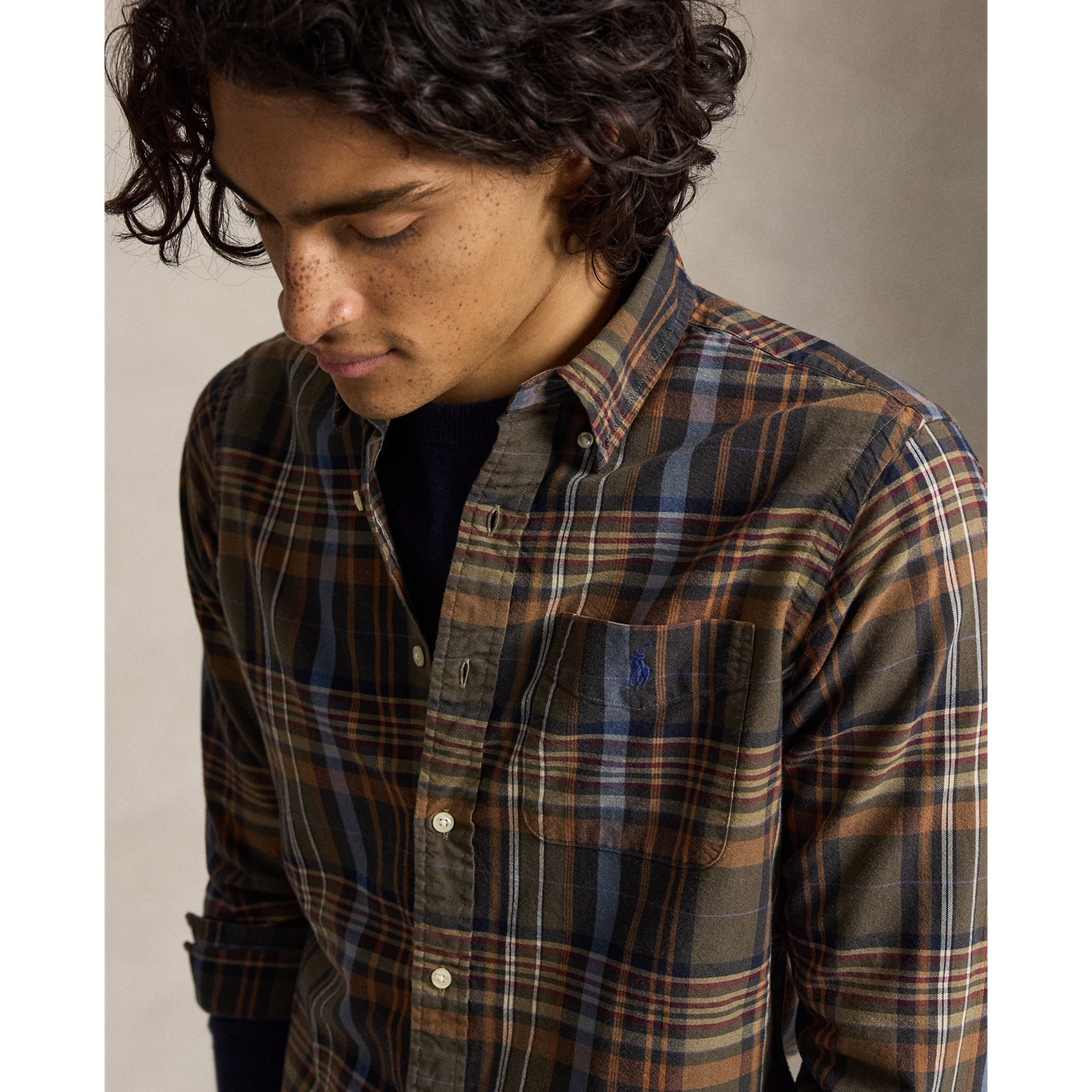Мужская рубашка Ralph Lauren Classic Fit Plaid Oxford, цвет: Оливковый коричневый разноцветный — фото 3