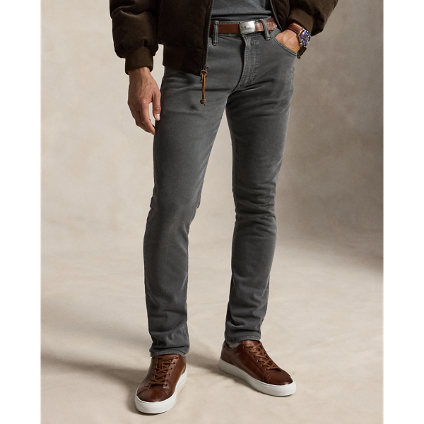 Sullivan Slim Garment-Dyed Stretch Jean