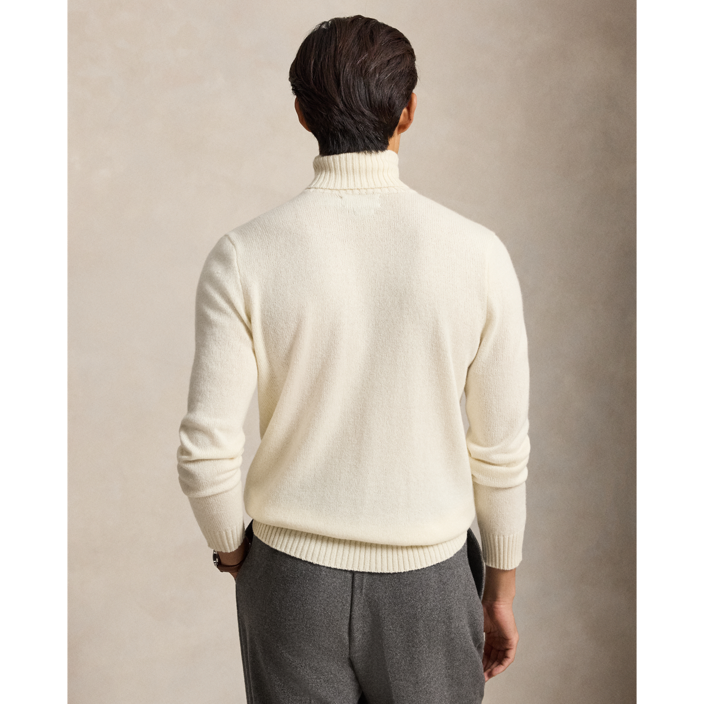 Мужской свитер Ralph Lauren Cashmere Turtleneck, цвет: Кремовый — фото 2