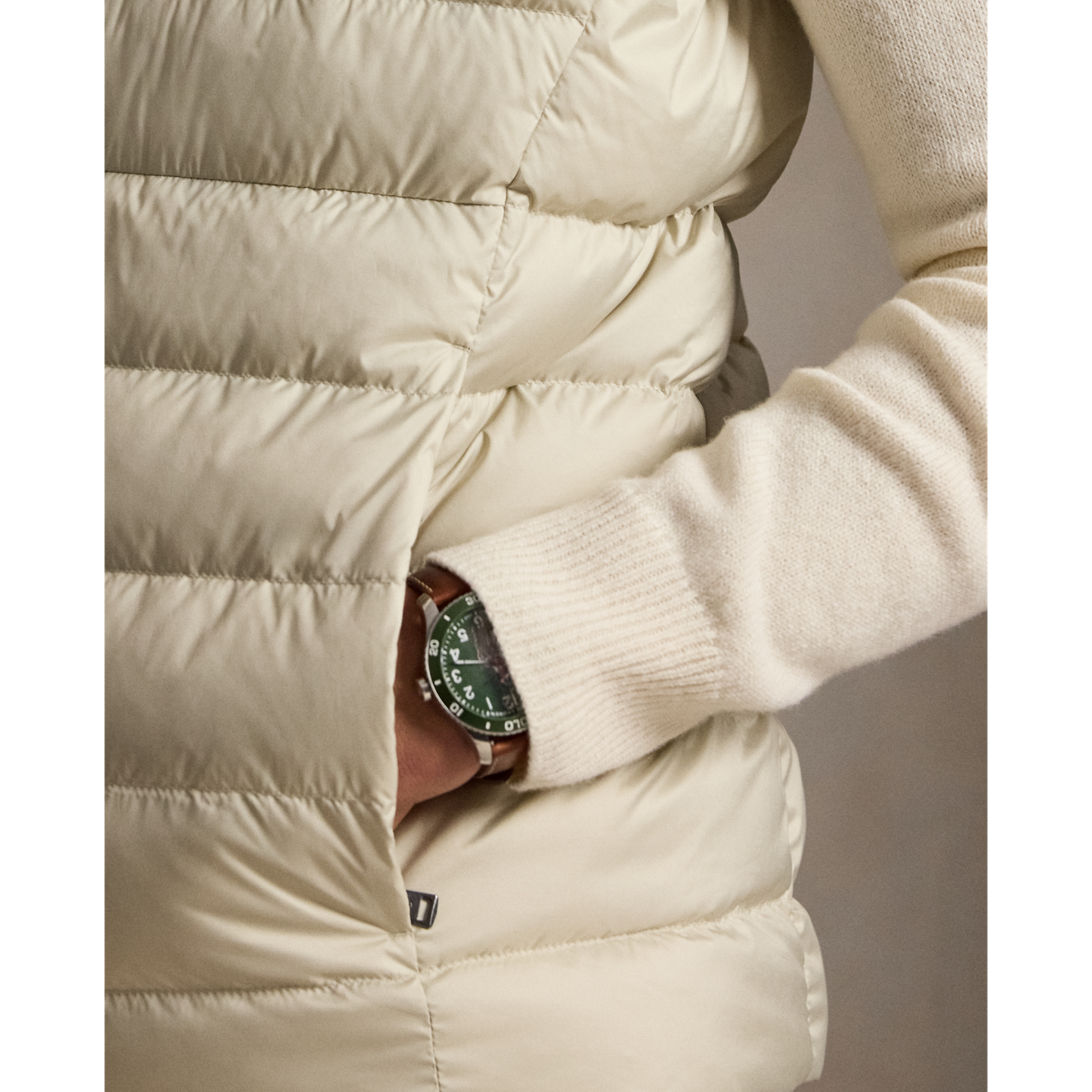 Мужской жилет Ralph Lauren The Colden Packable Down, цвет: Песочный — фото 3