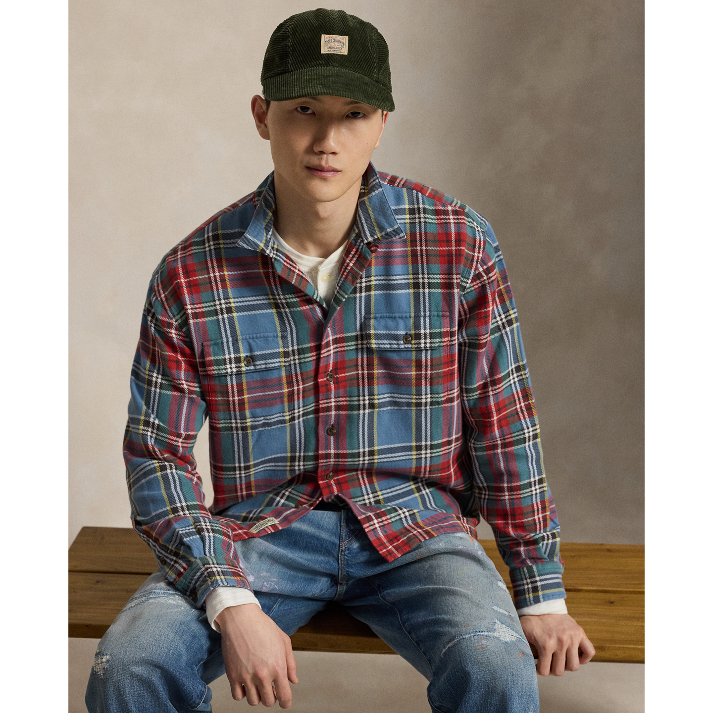 Мужская рубашка Ralph Lauren Classic Fit Plaid Flannel Camp, цвет: Синий красный разноцветный — фото 5