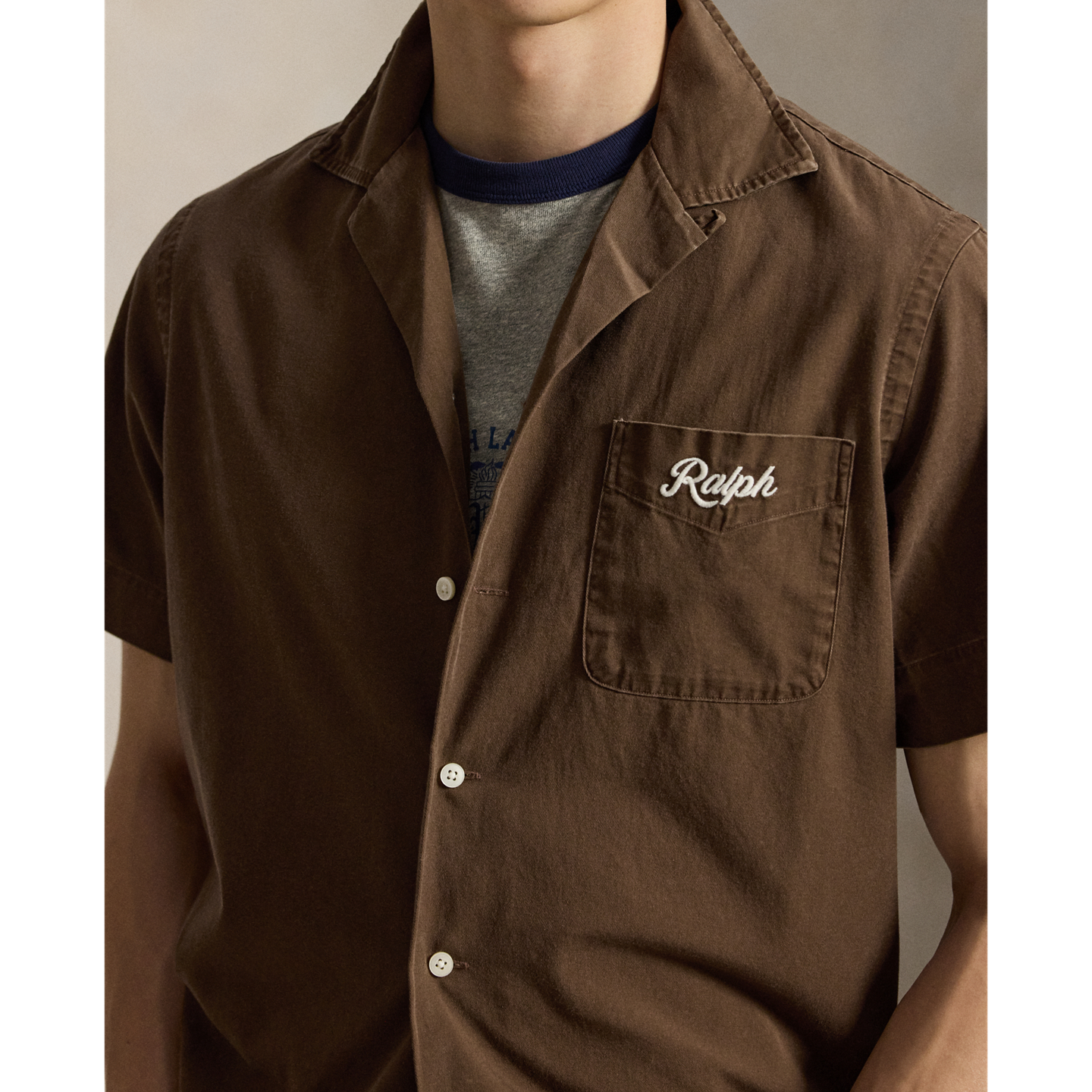 Мужская рубашка Ralph Lauren The Ralph Logo Camp, цвет: Коричневый — фото 3