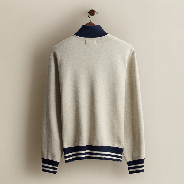 c. 2000 Appliqu&eacute;d Sweatshirt - Size L